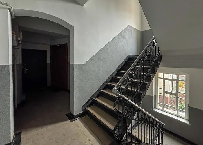 Raciborska Urban By Bookinghost شقة كاتوفيتسه