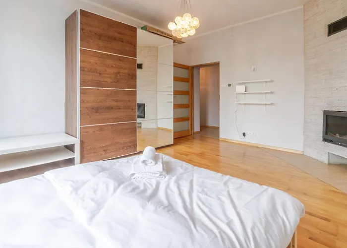 Raciborska Urban By Bookinghost * Katoviçe