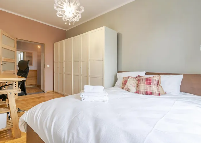 Raciborska Urban By Bookinghost * Katoviçe